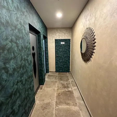 Milia Wine & Event Hotell *